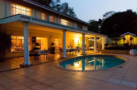 Garden, Garden, Pool view, Swimming pool, Swimming pool