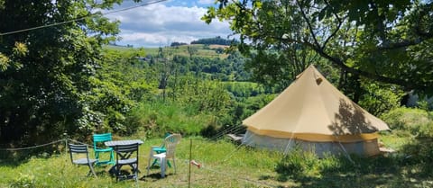 View (from property/room), Photo of the whole room