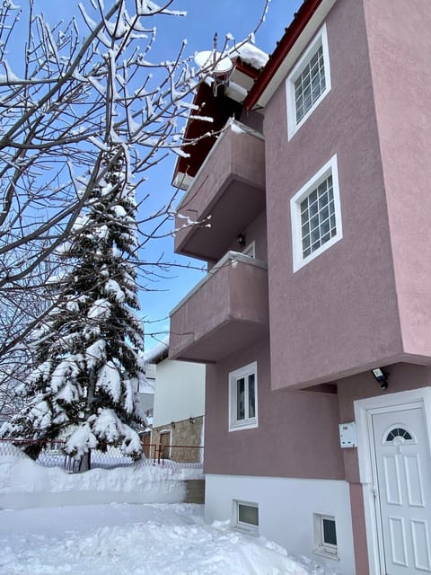 Apartments Popović Apartment in Montenegro