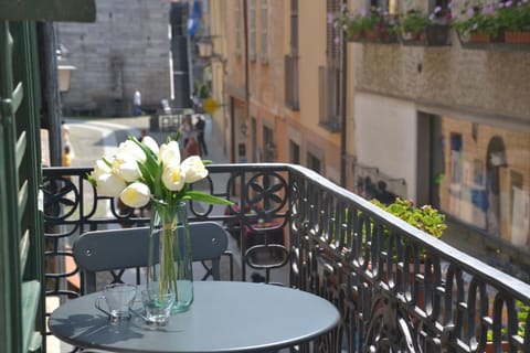 Balcony/Terrace, City view