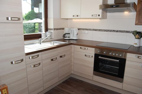 Kitchen or kitchenette, Decorative detail