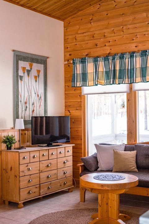 Petäjäkylä House in Lapland