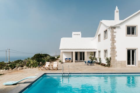 Balcony/Terrace, Pool view, Swimming pool, sunbed