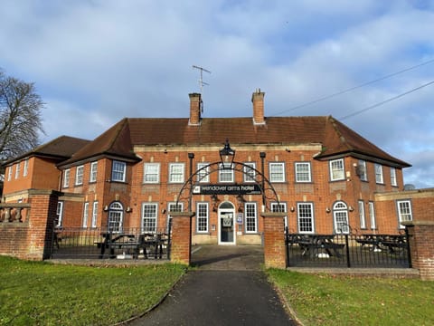Property building, Nearby landmark, Garden