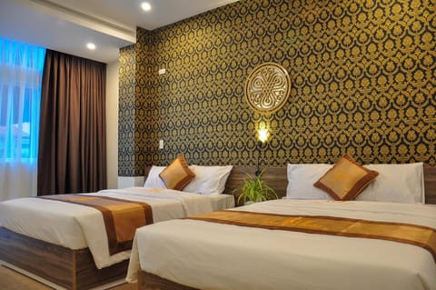 Shower, Bed, Photo of the whole room, Bedroom, City view, City view, Certificate/Award, Certificate/Award