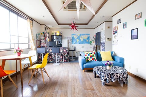 Communal lounge/ TV room