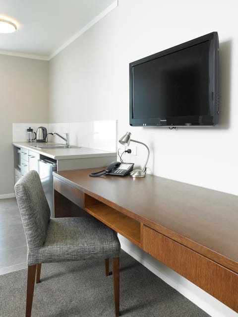 Coffee/tea facilities, Photo of the whole room, Seating area