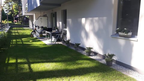 Apartament z Ogródkiem Apartment in West Pomeranian Voivodeship, Poland