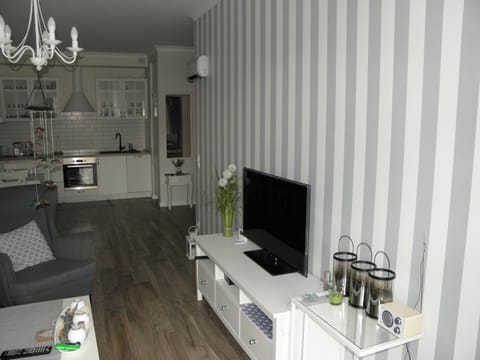 Apartament z Ogródkiem Apartment in West Pomeranian Voivodeship, Poland