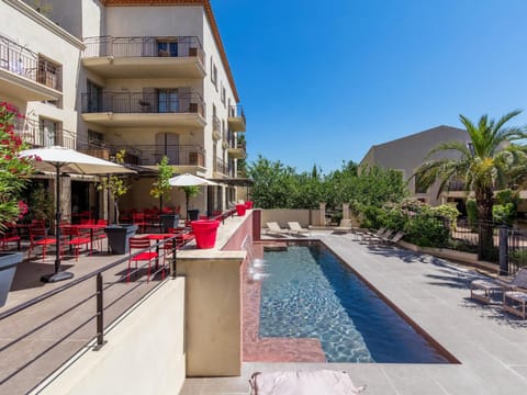 Garden, Balcony/Terrace, Swimming pool, Swimming pool, sunbed