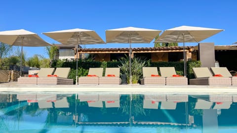 Lounge or bar, Swimming pool