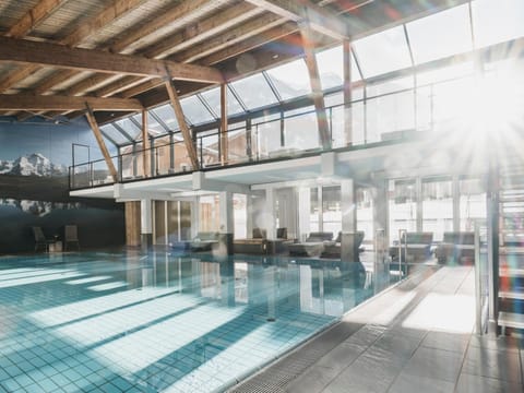 Spa and wellness centre/facilities, Pool view, Swimming pool