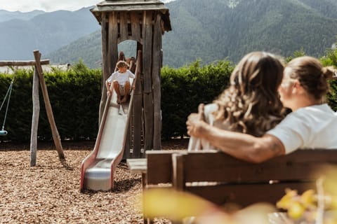 Children play ground, Mountain view