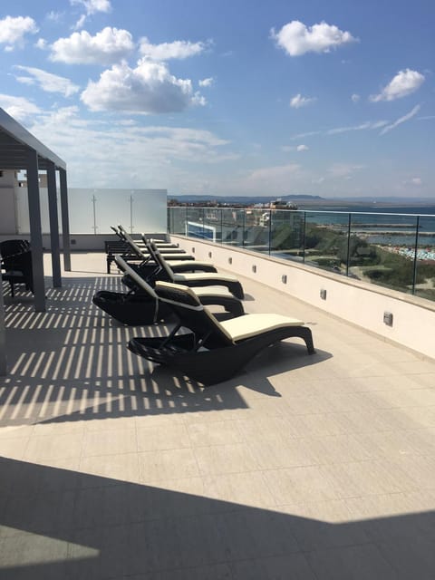Balcony/Terrace, Lounge or bar