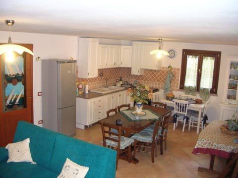 Località "La Pelosa" via Punta D'Elice 9 House in Stintino