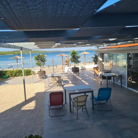 Apartments Lord Pirovac Bed and Breakfast in Tisno