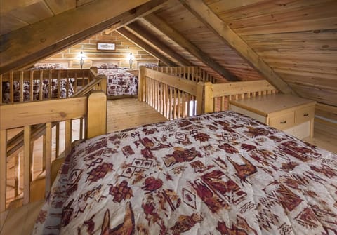 Rock Crest Lodge & Cabins Cabin in Custer