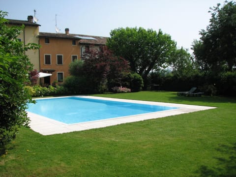 B&B Casale Onida Bed and Breakfast in Province of Brescia