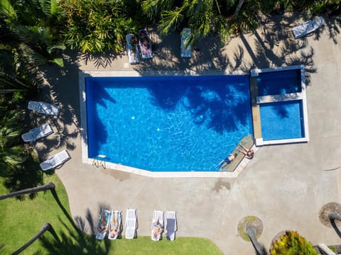 Swimming pool, Swimming pool