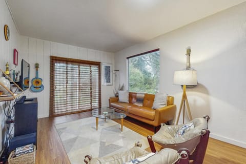 Coastal Conifer Hideaway House in Mendocino County