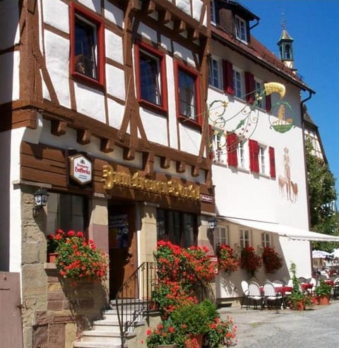 Patio, Facade/entrance, Spring