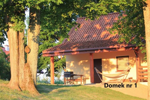 Property building, Facade/entrance, BBQ facilities, Windsurfing