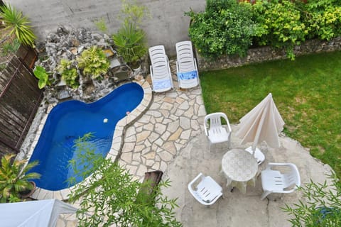 Garden, Swimming pool
