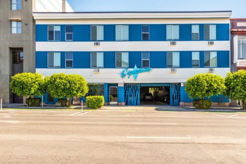 Property building, Facade/entrance