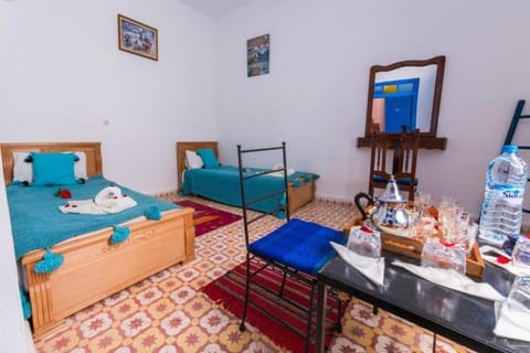 Bed, Living room, Photo of the whole room, Bedroom