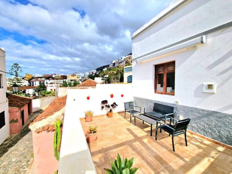 Property building, Patio