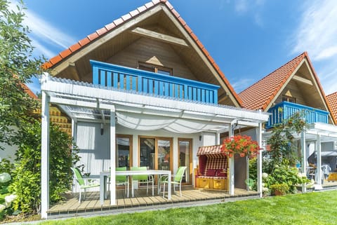 Osada Dębki Nature lodge in Pomeranian Voivodeship