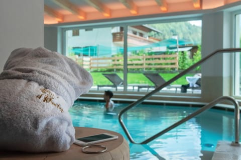 Hot Tub, Swimming pool, Swimming pool