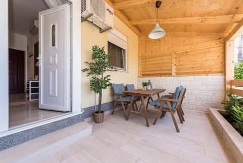 Apartman Karla Mara Ana Ivan & Jo Apartment in Šibenik-Knin County, Croatia