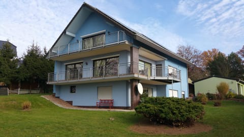 BBQ facilities, Garden, Balcony/Terrace