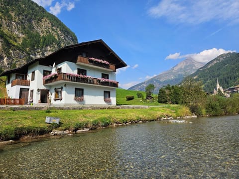 Landhaus Christoph Bed and Breakfast in Carinthia, Austria