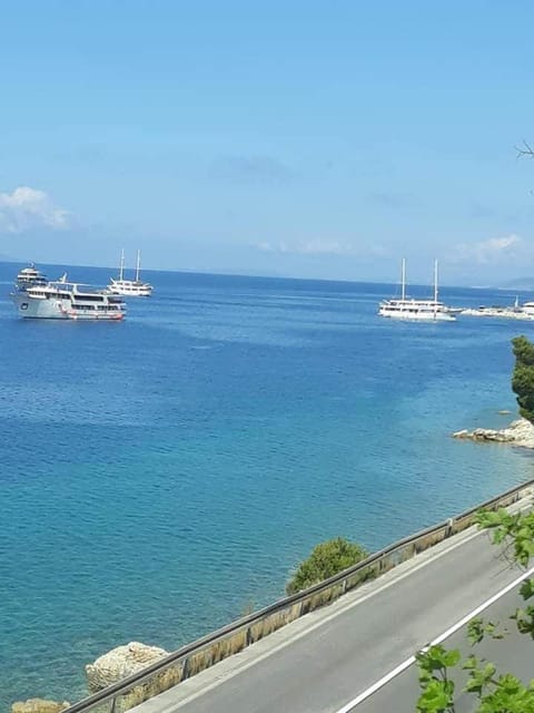 APARTMANI LAŠTRO Apartment in Split-Dalmatia County