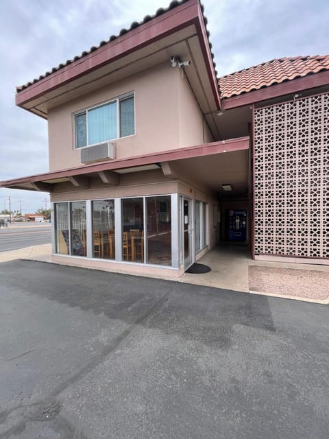 Property building, Lobby or reception