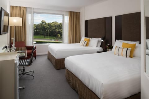 Bed, TV and multimedia, View (from property/room), Photo of the whole room, Bedroom
