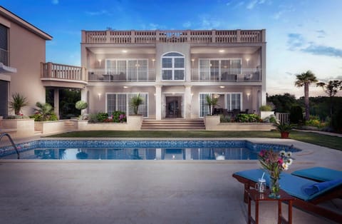 Facade/entrance, Pool view