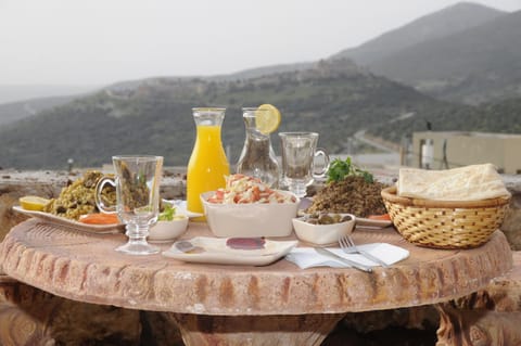 Food and drinks, Food, Lunch, Dinner