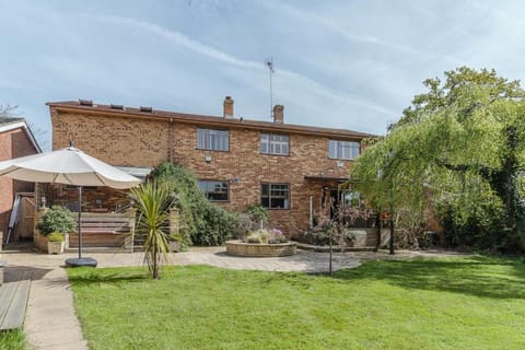 Property building, Garden, Garden view