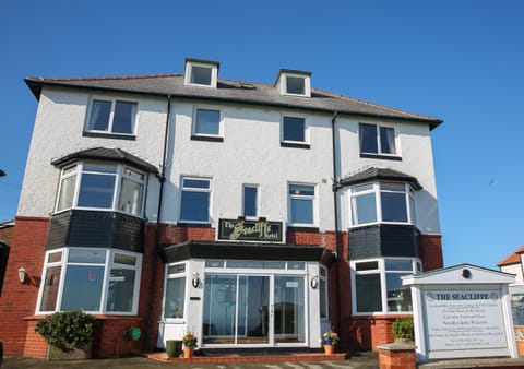 Property building, Facade/entrance, Property logo or sign