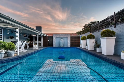 BBQ facilities, Swimming pool