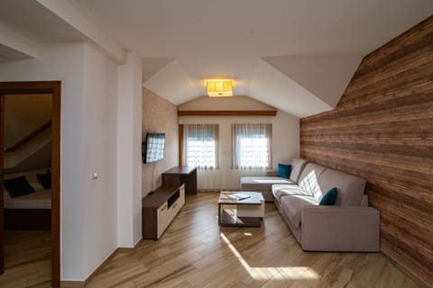 TV and multimedia, Living room, Seating area, Bedroom, Text overlay