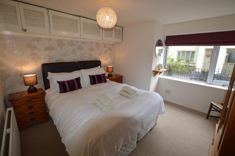 Fox Barn House in England