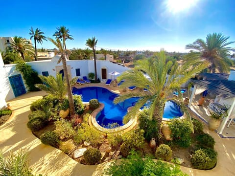 Natural landscape, Swimming pool