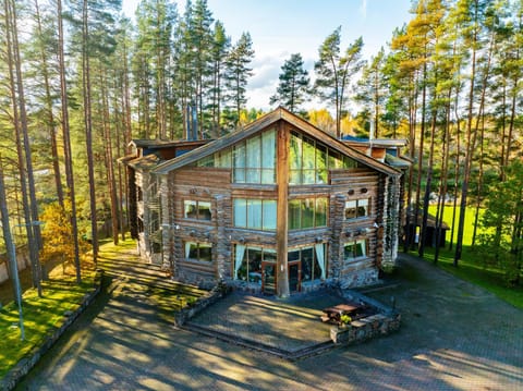 Property building, Natural landscape, Garden