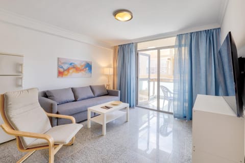 Balcony/Terrace, Living room