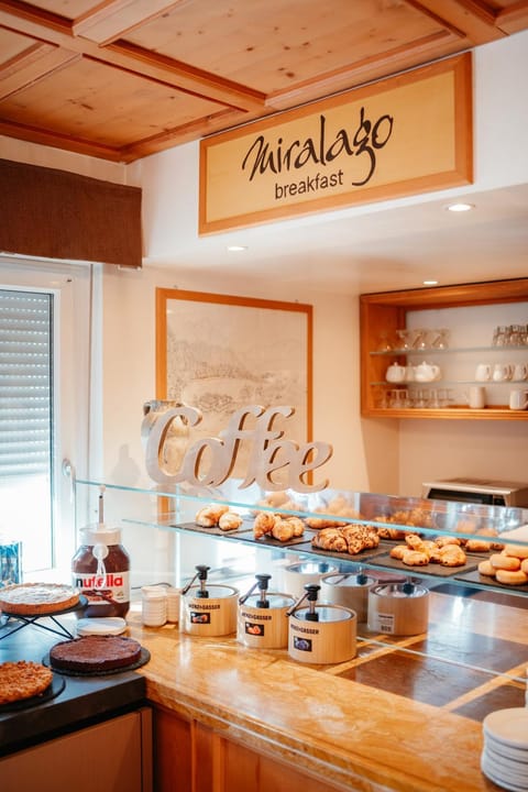 Restaurant/places to eat, Breakfast