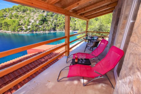 Natural landscape, View (from property/room), Balcony/Terrace, Seating area, Sea view, Area and facilities, sunbed